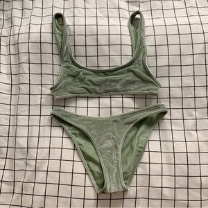 Triangl Aimee Bikini Set Green Velvet Size S